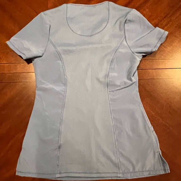 Women’s Cherokee Infinity scrubs - Picture 6 of 16